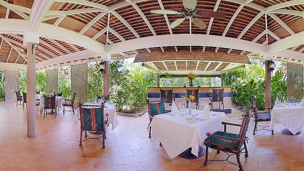 Sandals Inn All Inclusive - Couples Only (Adults Only) مونتيغو باي المظهر الخارجي الصورة