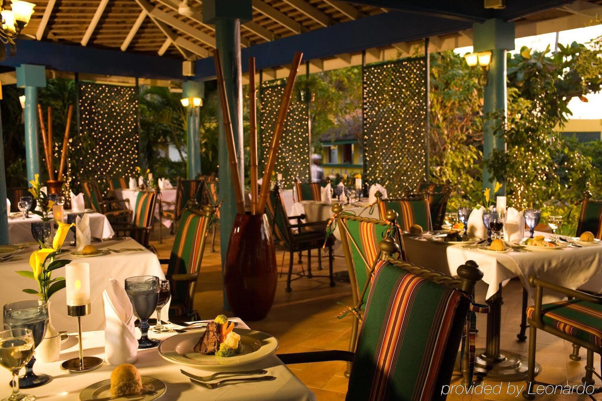 Sandals Inn All Inclusive - Couples Only (Adults Only) مونتيغو باي المظهر الخارجي الصورة
