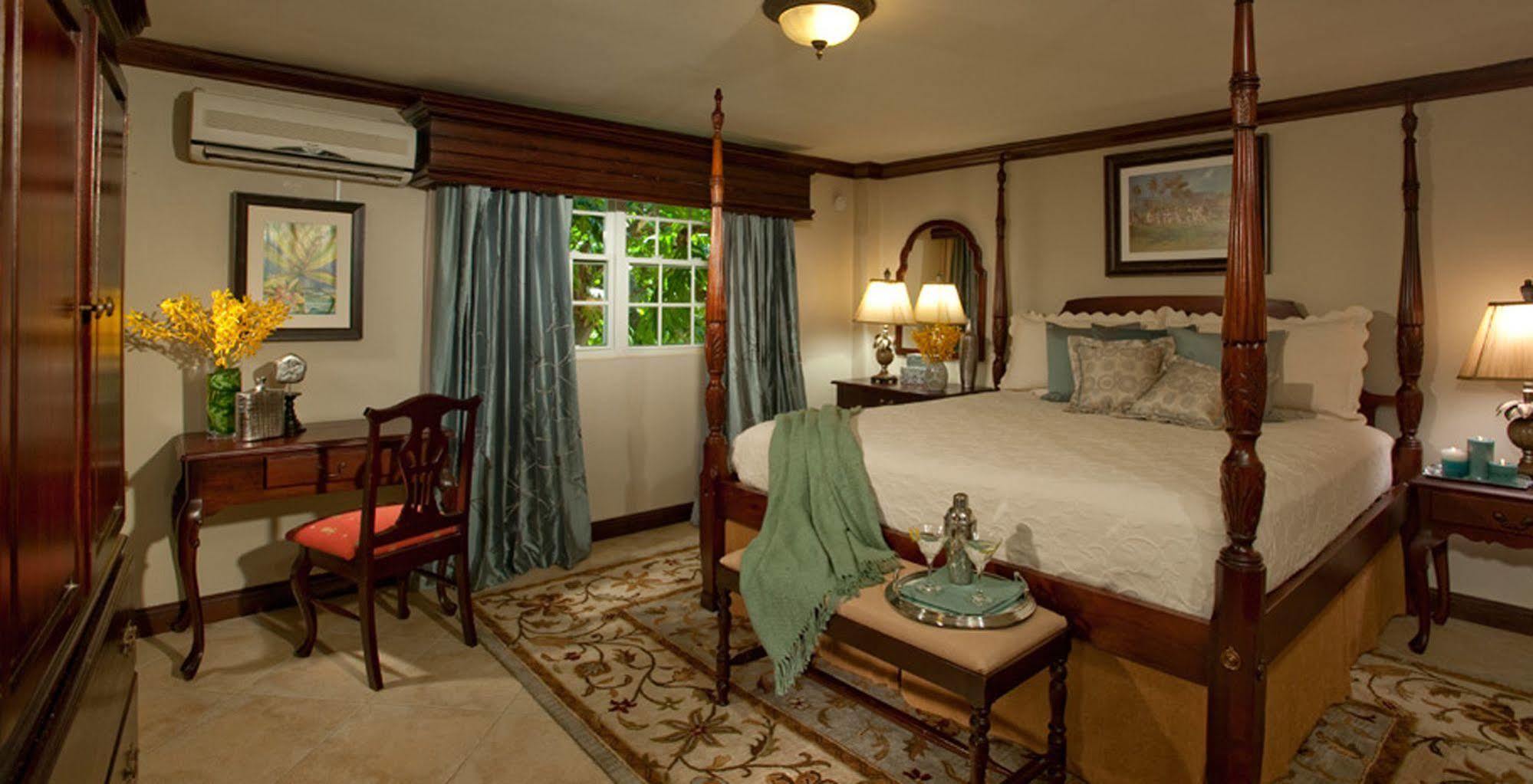 Sandals Inn All Inclusive - Couples Only (Adults Only) مونتيغو باي المظهر الخارجي الصورة