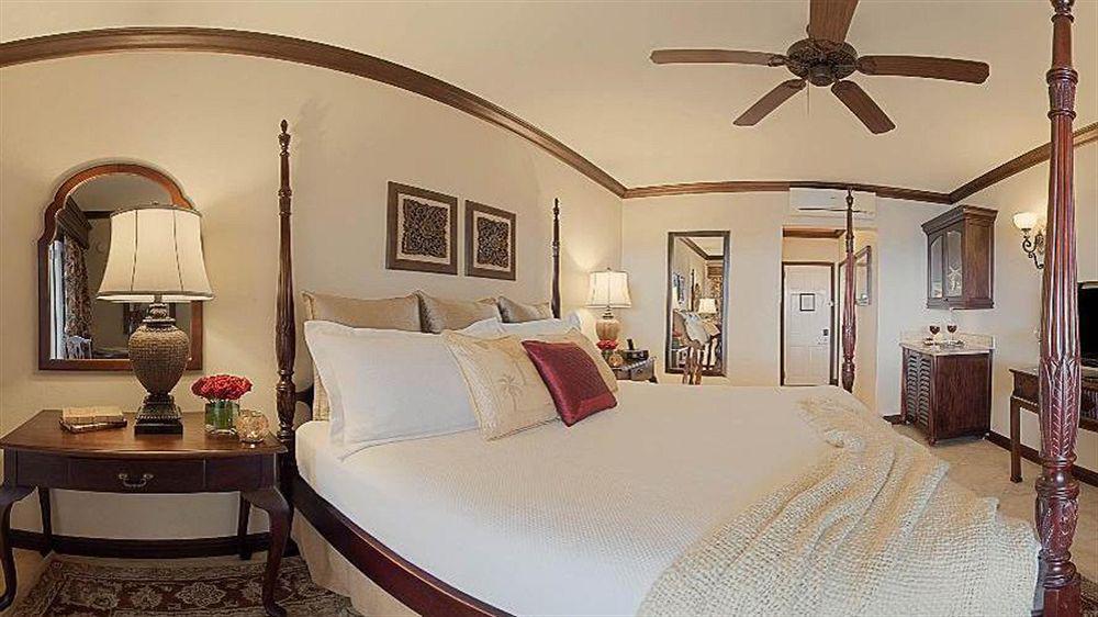 Sandals Inn All Inclusive - Couples Only (Adults Only) مونتيغو باي المظهر الخارجي الصورة
